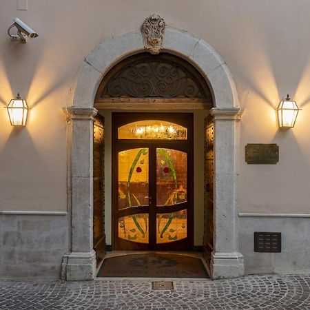 Hotel Rojan Sulmona Extérieur photo