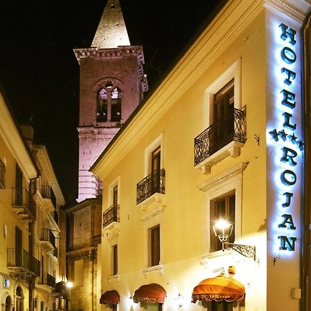 Hotel Rojan Sulmona Extérieur photo