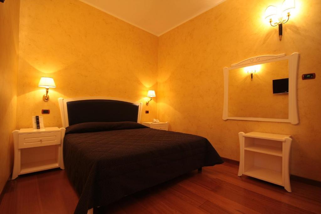 Hotel Rojan Sulmona Chambre photo