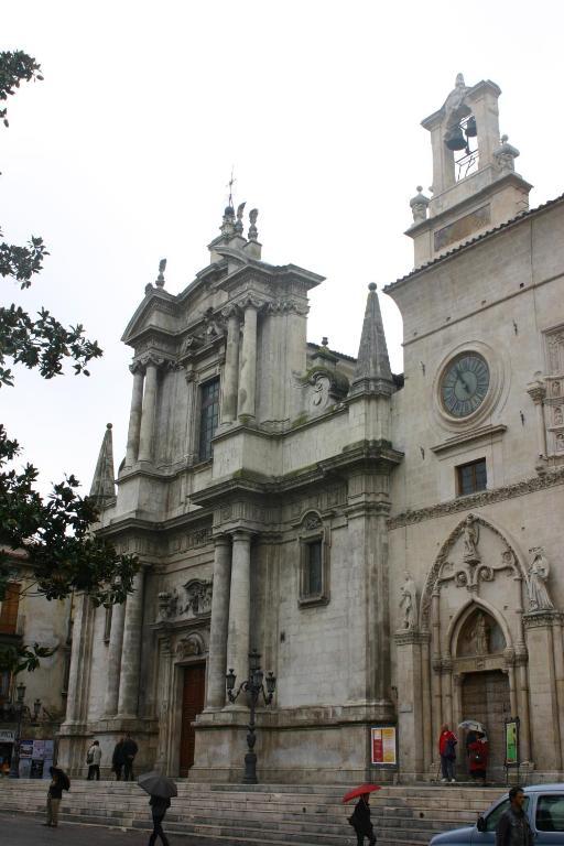 Hotel Rojan Sulmona Extérieur photo