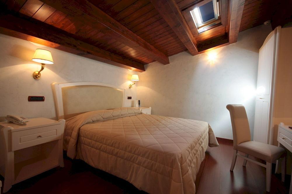 Hotel Rojan Sulmona Extérieur photo