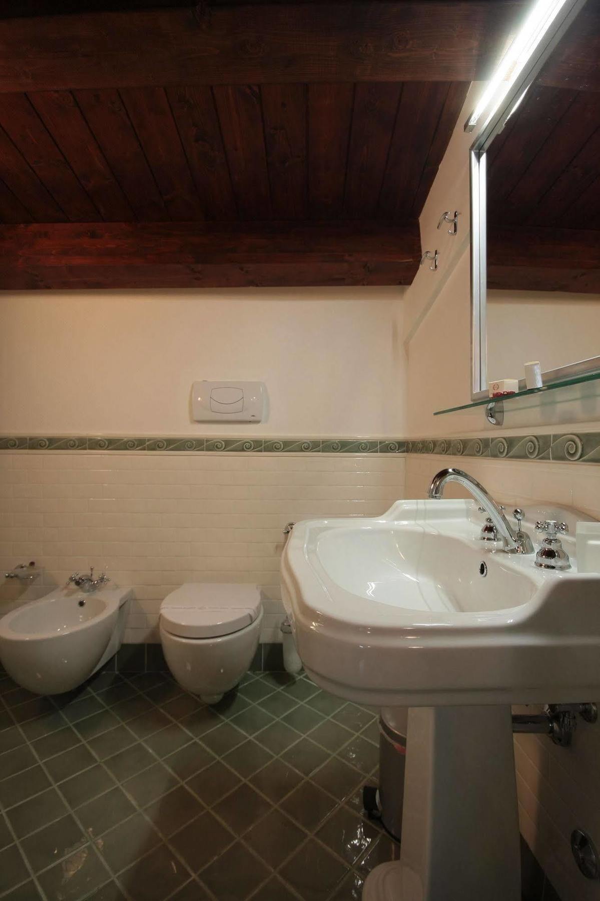 Hotel Rojan Sulmona Extérieur photo